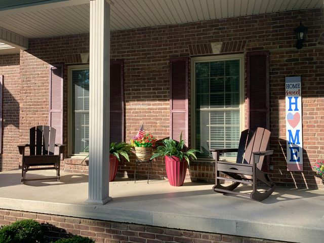 186 Chardonnay Court, Winchester, KY 40391