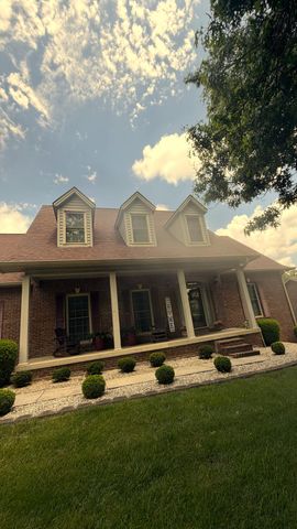 186 Chardonnay Court, Winchester, KY 40391