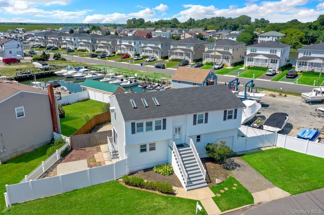 3612 Somerset Drive, Seaford, NY 11783