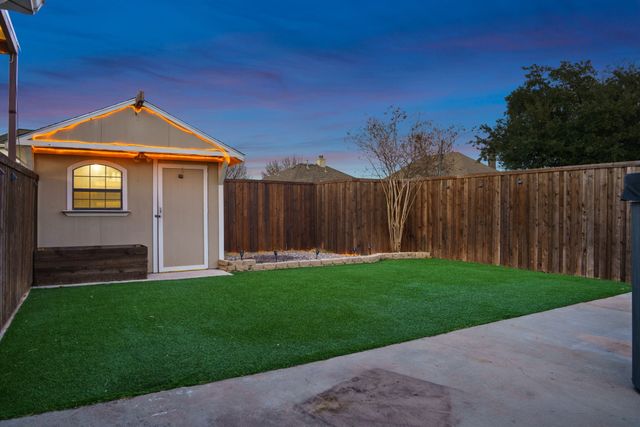 1521 Barclay Drive, Carrollton, TX 75007