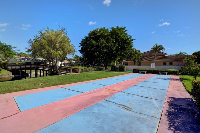 10926 Hidden Lake Place, Boca Raton, FL 33498