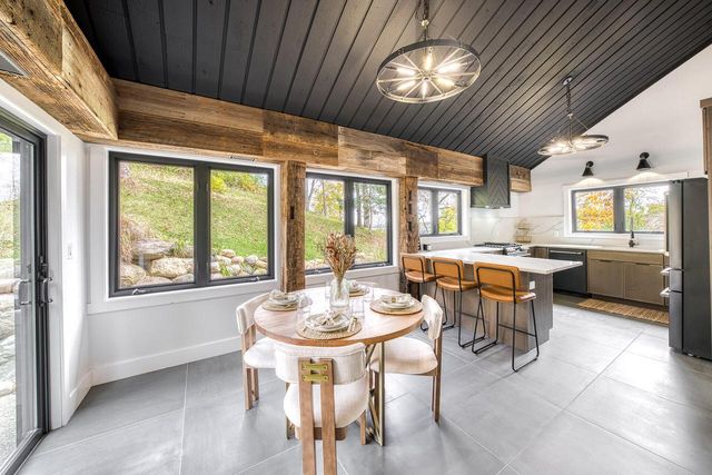 W2530 Krueger ROAD, Lake Geneva, WI 53147