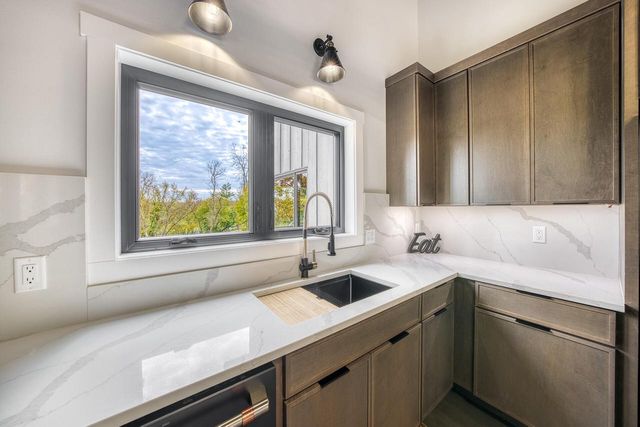 W2530 Krueger ROAD, Lake Geneva, WI 53147