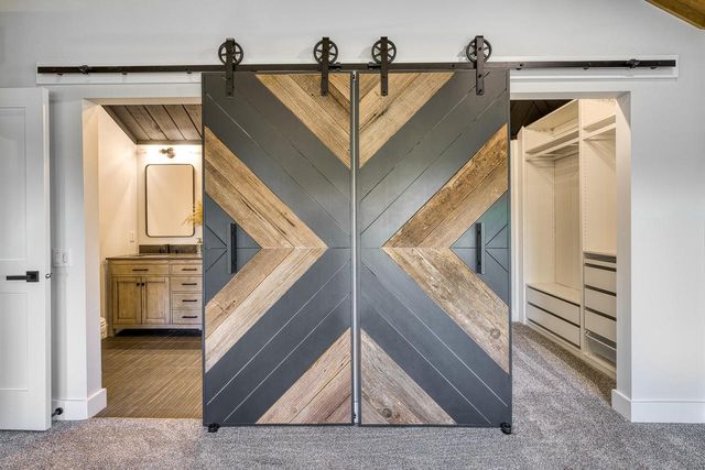 W2530 Krueger ROAD, Lake Geneva, WI 53147