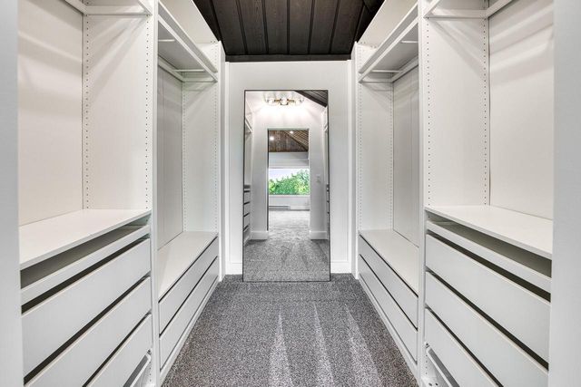 W2530 Krueger ROAD, Lake Geneva, WI 53147