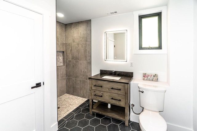 W2530 Krueger ROAD, Lake Geneva, WI 53147