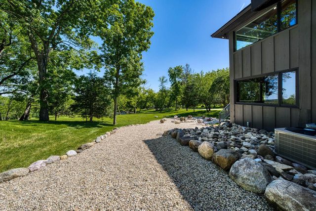 W2530 Krueger ROAD, Lake Geneva, WI 53147