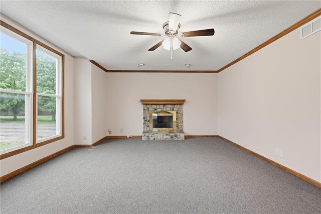 1548 W Romany Court, Olathe, KS 66061
