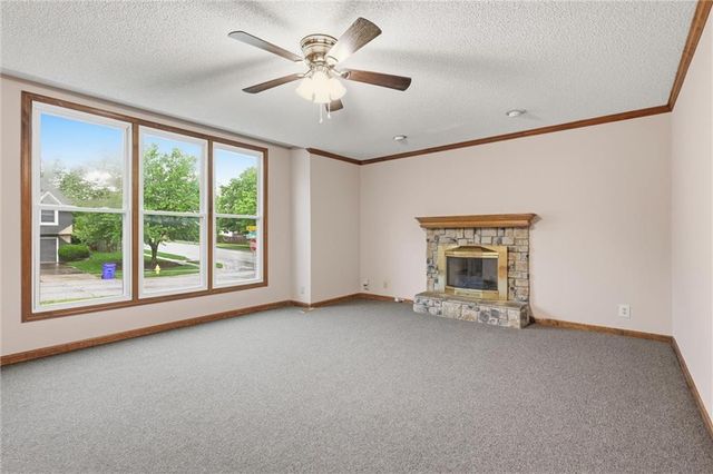 1548 W Romany Court, Olathe, KS 66061