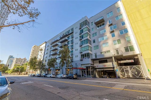 645 W 9th 301, Los Angeles, CA 90015