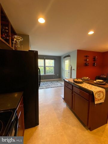 125 CARNEGIE LINKS DR, Martinsburg, WV 25405