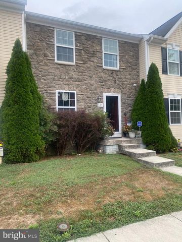 125 CARNEGIE LINKS DR, Martinsburg, WV 25405