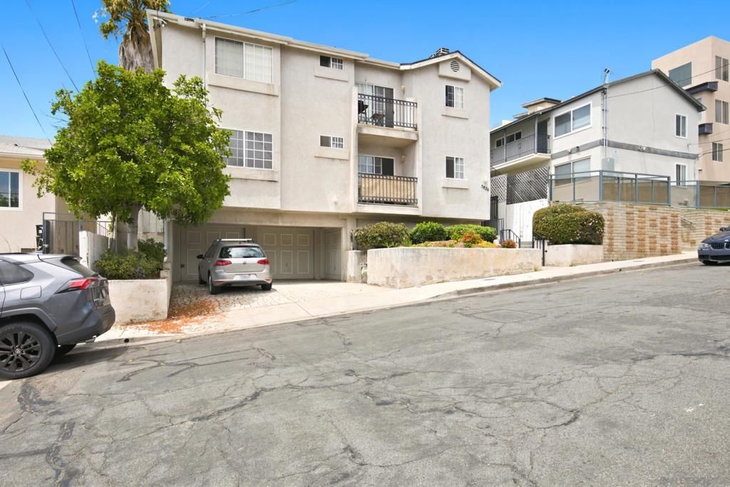 5826 Lauretta Street, San Diego, CA 92110 — photo 4