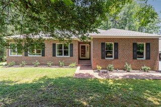 12010 Fox Mill Run Ln, Ashland, VA 23005