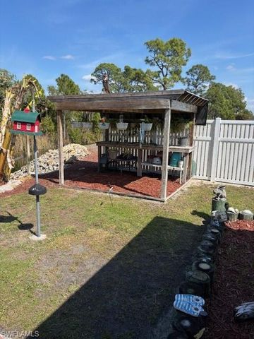 303 Wilmington PKWY, Cape Coral, FL 33993