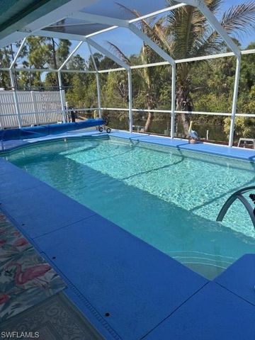 303 Wilmington PKWY, Cape Coral, FL 33993