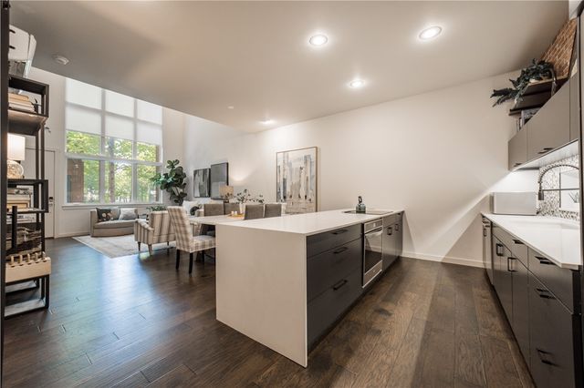 514 SE Tourmaline Mews, Bentonville, AR 72712