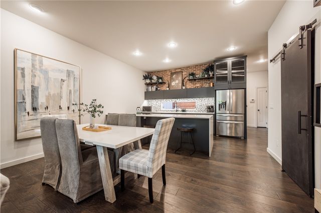 514 SE Tourmaline Mews, Bentonville, AR 72712