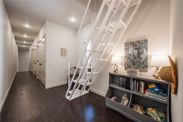 514 SE Tourmaline Mews, Bentonville, AR 72712