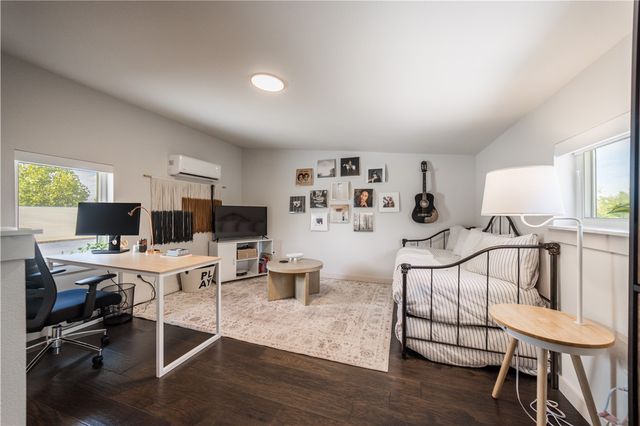 514 SE Tourmaline Mews, Bentonville, AR 72712