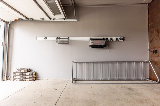 514 SE Tourmaline Mews, Bentonville, AR 72712