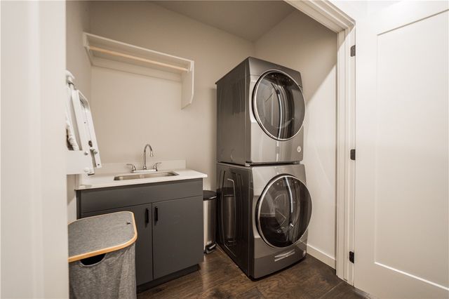 514 SE Tourmaline Mews, Bentonville, AR 72712