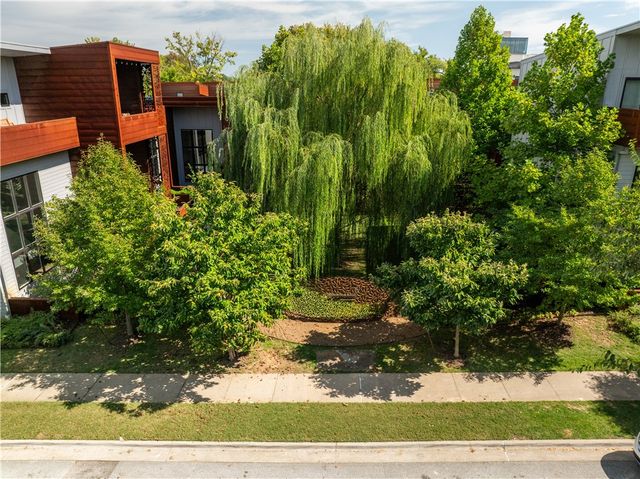 514 SE Tourmaline Mews, Bentonville, AR 72712