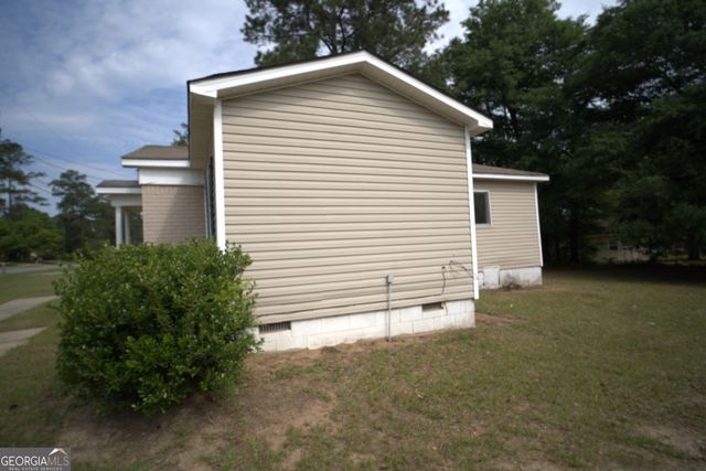 1110 Creekwood Drive, Perry, GA 31069