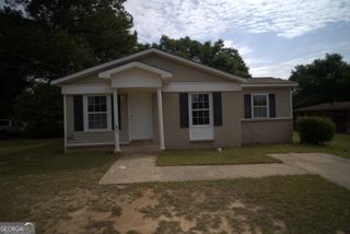 1110 Creekwood Drive, Perry, GA 31069