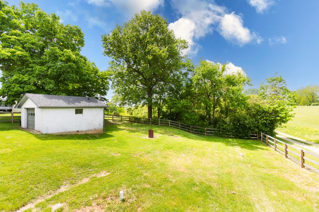 429 Gilbert Ridge Road, Alexandria, KY 41001