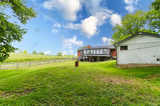 429 Gilbert Ridge Road, Alexandria, KY 41001