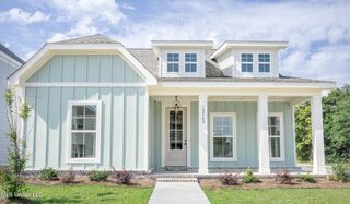 305 Glenrose Avenue, Ocean Springs, MS 39564