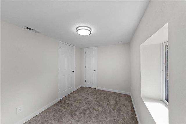 12107 Henry Street, Sugar Creek, MO 64054
