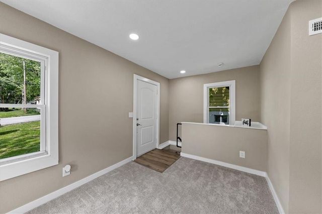 12107 Henry Street, Sugar Creek, MO 64054