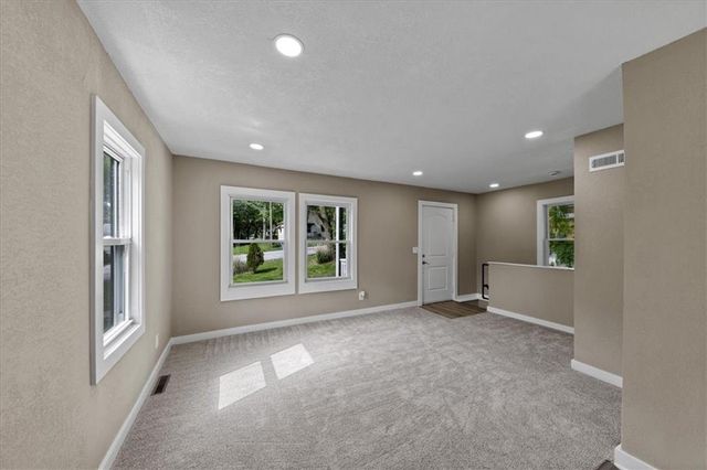 12107 Henry Street, Sugar Creek, MO 64054