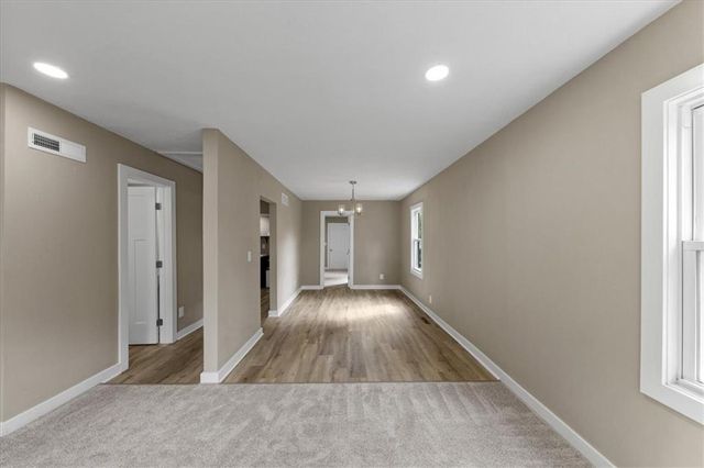 12107 Henry Street, Sugar Creek, MO 64054