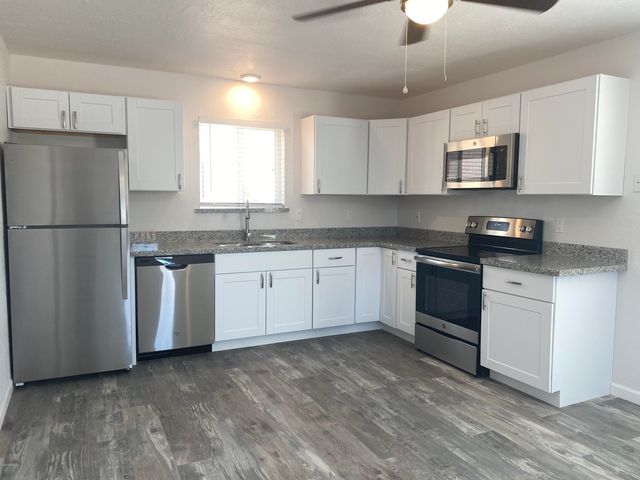 2650 E McKellips Road Unit 205, Mesa, AZ 85213