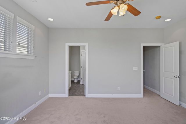 107 Egret Landing Court A, Holly Ridge, NC 28445