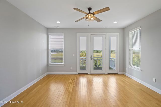 107 Egret Landing Court A, Holly Ridge, NC 28445