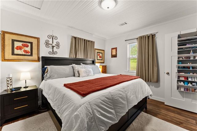 181 Forest Avenue, Toccoa, GA 30577
