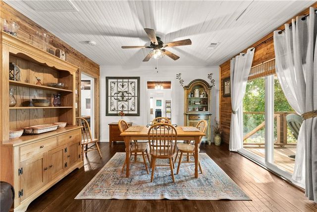 181 Forest Avenue, Toccoa, GA 30577