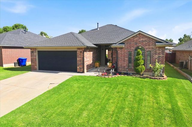 115 Tecumseh Ridge Road, Norman, OK 73069