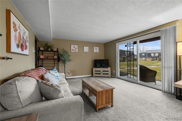 70 Foxberry Drive A, Amherst, NY 14068