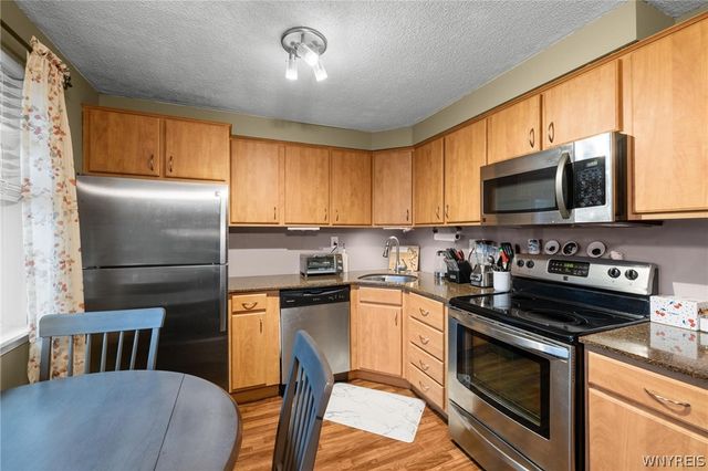 70 Foxberry Drive A, Amherst, NY 14068