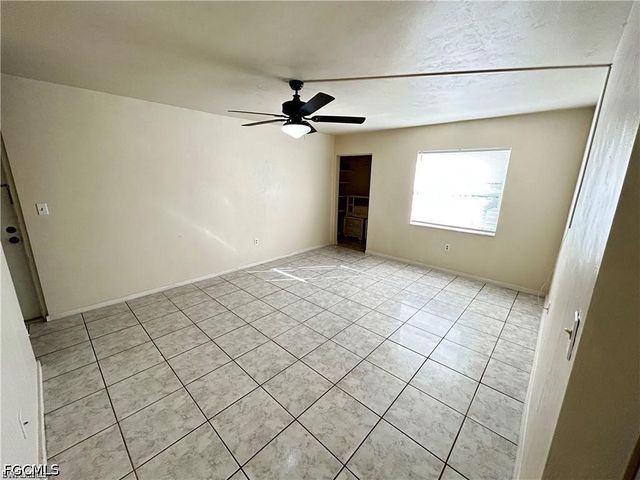 2828 Jackson ST C7, Fort Myers, FL 33901