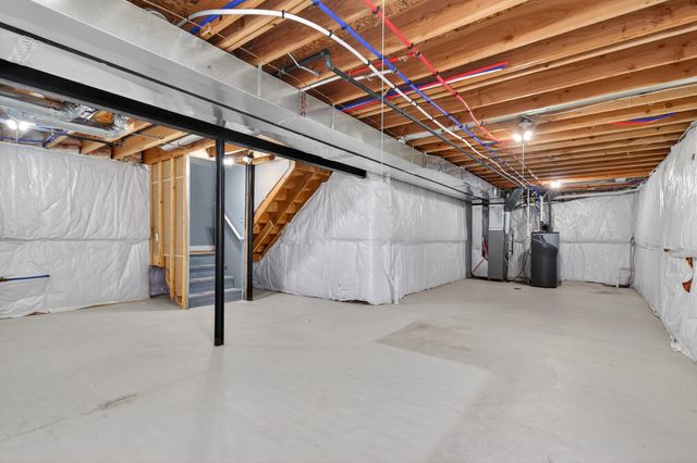 816 King Fisher Street, Milan, MI 48160