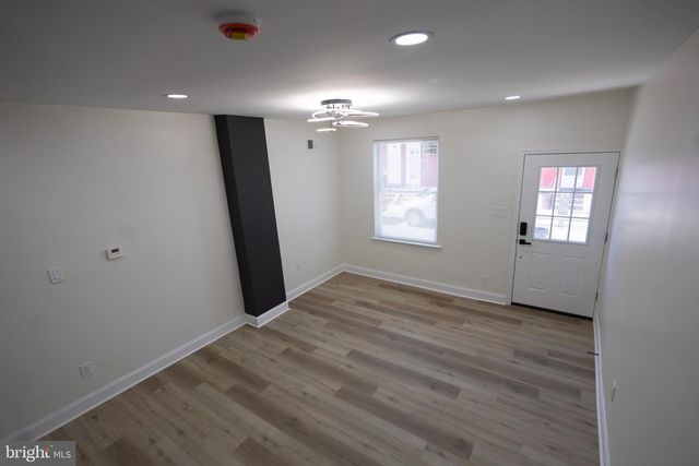 2927 N RINGGOLD ST, Philadelphia, PA 19132