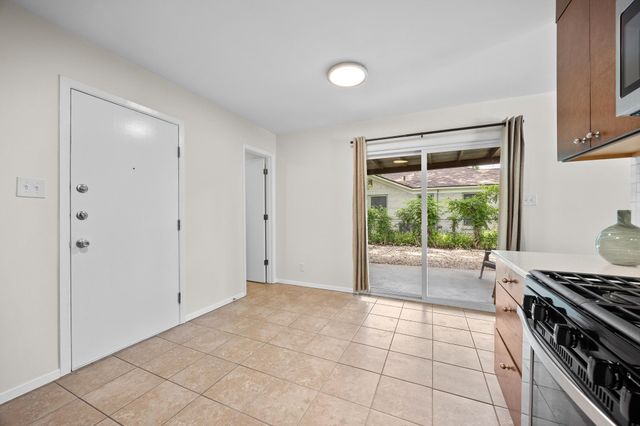 8600 Hathaway DR, Austin, TX 78757