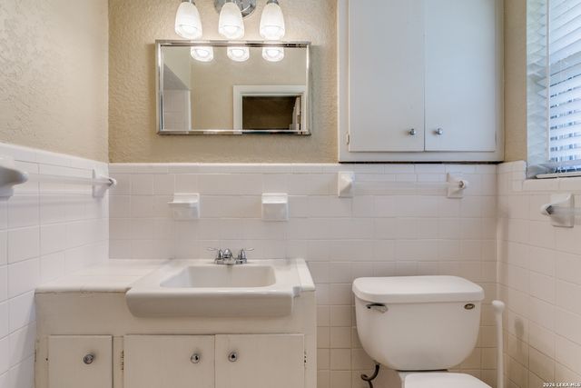 223 Beechwood, San Antonio, TX 78216