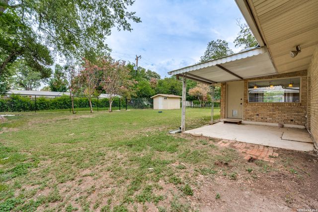 223 Beechwood, San Antonio, TX 78216